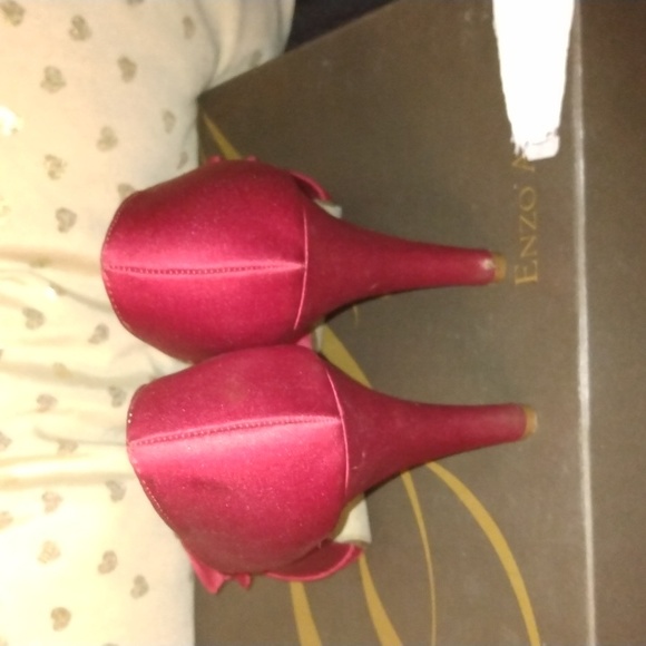 Michaelangelo women's red satin fabric heels sz 8.5 - Picture 15 of 17